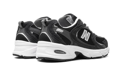 New Balance 530 “Classic Black / Grey” — MR530CC