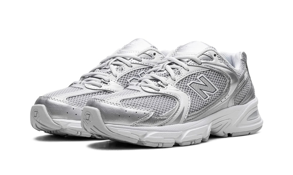 New Balance 530 “Moonbeam / Silver Metallic” — MR530RS